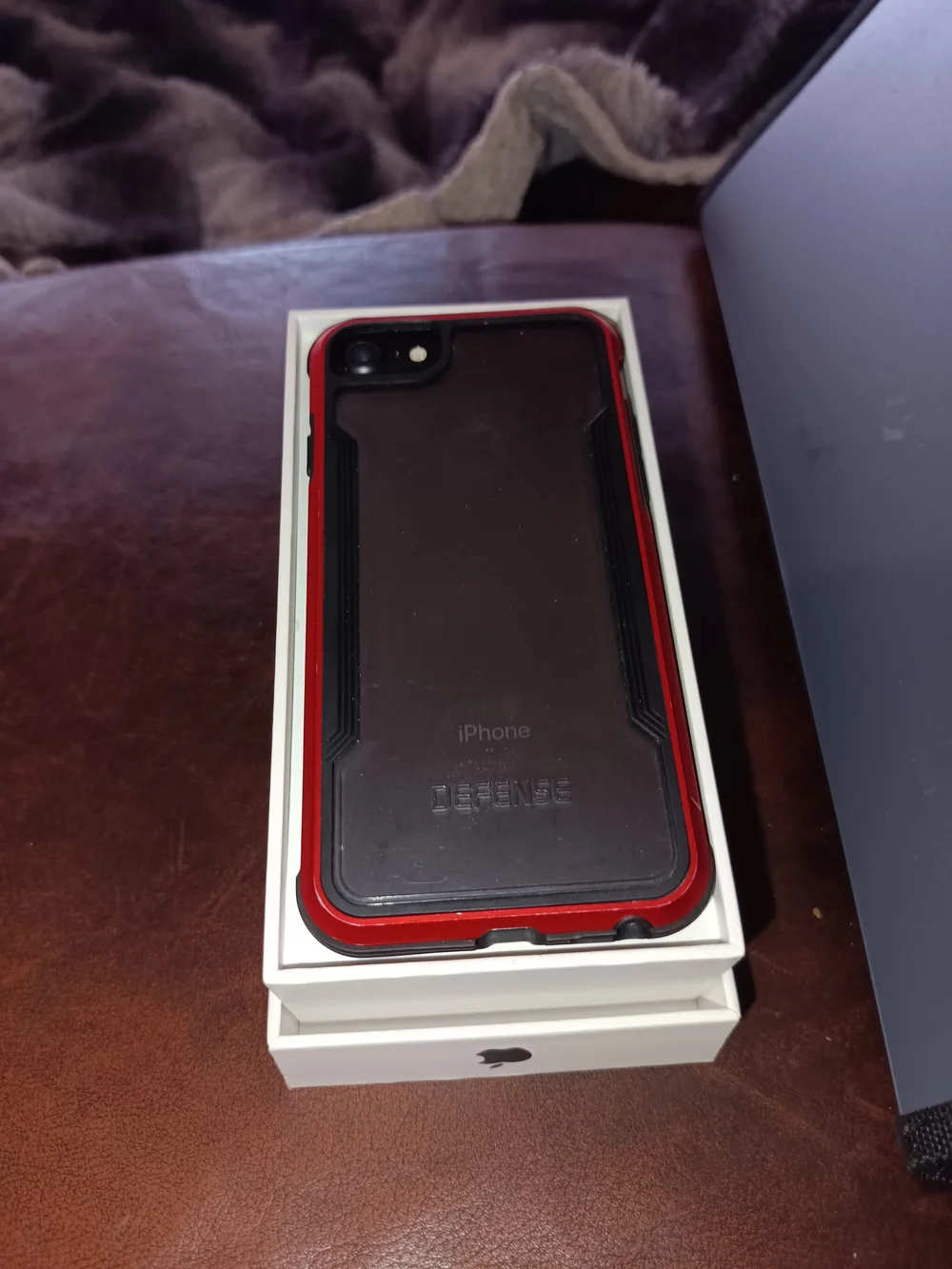 Apple iPhone 7 32GB Black — Unlocked 100% BATTERY